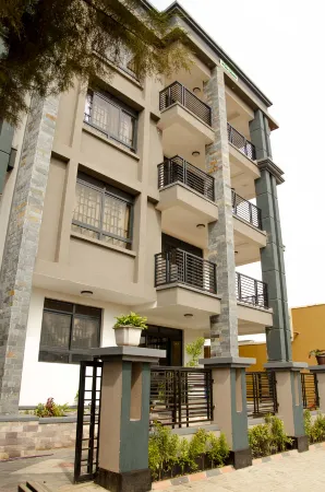 Petal Palace - Masindi Отели в г. Беруули