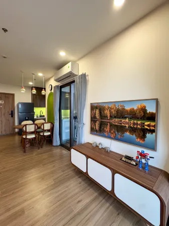 It Dust Homestay 8 - The Sky Oasis Apartment Отели в г. Xuan Quan