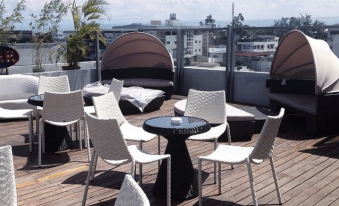 UpperHouse Hotel Formerly Pacifico Boutique by Hiverooms