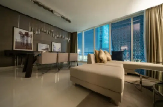 Darent Damac Super Luxury Two Bedroom Apartment Olaya