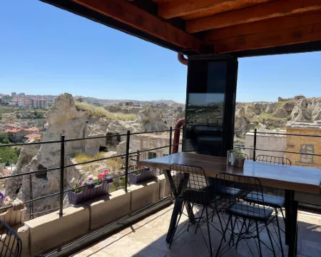 Cappadocia Snora Cave Hotels in Nar