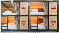 Sleep On The Clouds - Capsule Hotels