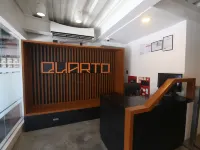 クアルト PH BGC グリーンウェイ・パーク周辺のホテル