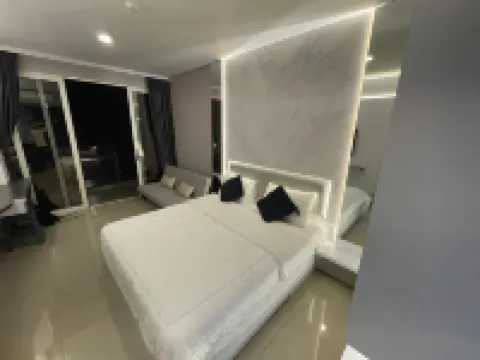 Nagoya Thamrin City apartment horizon Living