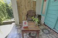 OYO 92825 Kamar Lombok Hotels in Lombok