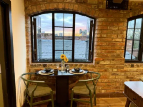 Unique Japandi Loft in Jewellery Quarter Bham