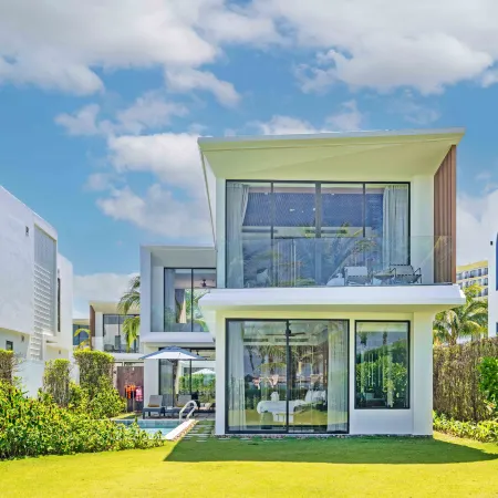 Regal Riverside Villas