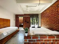 PD Rustic Greenwood Pool Villa (Up to 16 pax)