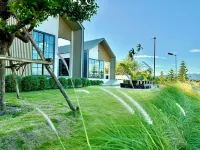 ชมนก ชมนา พูลวิลล่า โรงแรมในอำเภอ ขลุง