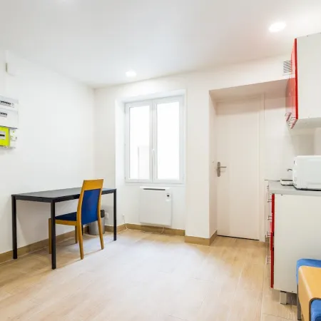 Cosy studio - 2P - proche Paris