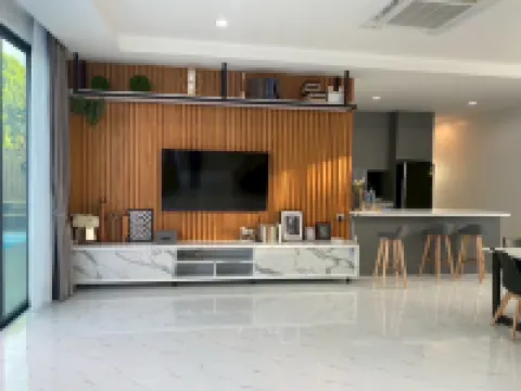 เดอะเกรซ เฮาส์ จี 2