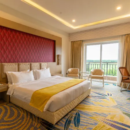 Hotel Mechi Crown