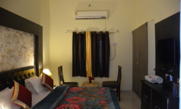 Ranthambore City Heart - Housity