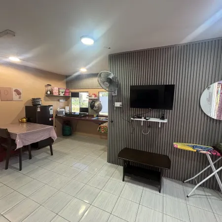 Kundasang Pink Homestay