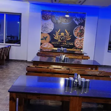 Hotel Vraj Inn