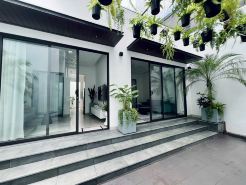 Cozy Boutique