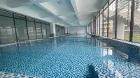 AVÉRA  - Gym + heated Pool + Parking + Gaming
