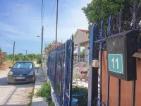 Maria - parking