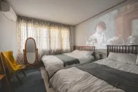 Gwangalli 10min | Free Parking | Queen 1 + Super Single 2 | Quiet Stay | Free Luggage Storage | 1F - maisons de vacances