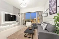 SML Vacation Homes Dubai - Sky High Apartments