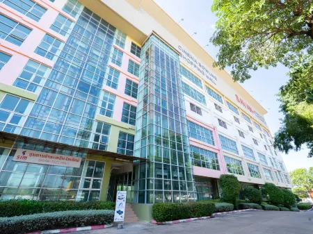 Savan Itecc Hotel Отели в г. Саваннахет