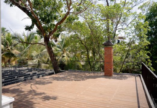 니곰보 숙소 비교 분석 이미지