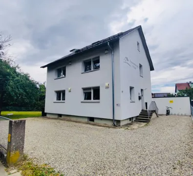 Sundeck – upper floor apartment for up to 6 people