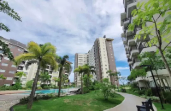 阿維達伊洛伊洛的舒適假日住宿