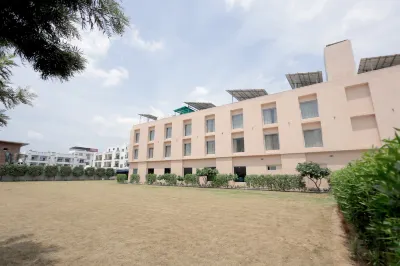 Anandi Bhawan by Pandora Hotels near Prem Mandir, Vrindavan