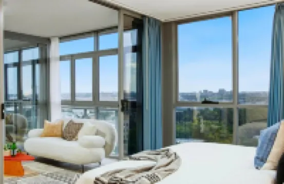 Central Mascot 4BR Convenience to CBD & Airport