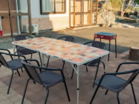 Kantarō & Monetarō's Mother House