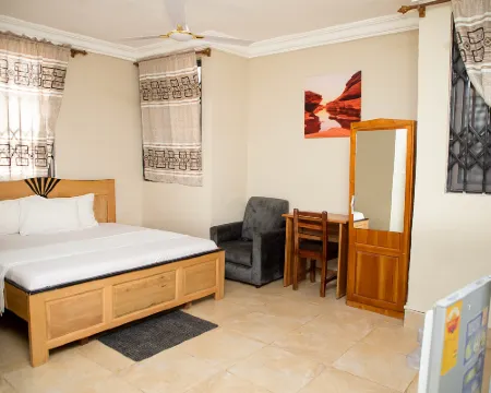 Wanzy Guest House Hotels in Kumasi