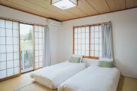 【Bright House】Private Villa for 6| With Onsen | Close to Coast | Walking to station