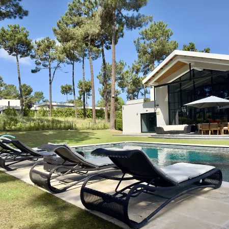 BelArt Golf Villa