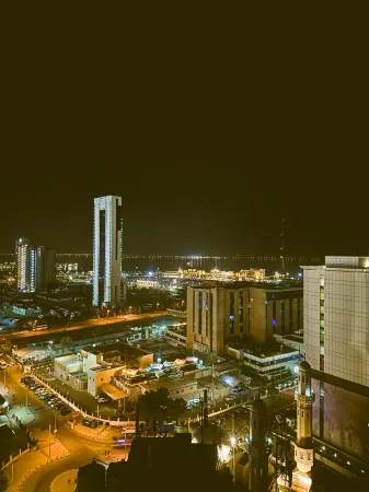 Safari Kuwait Hotel Apartments Отели рядом с достопримечательностью «Кувейтские башни»