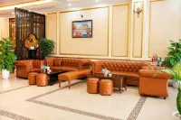 REGINA HOTEL