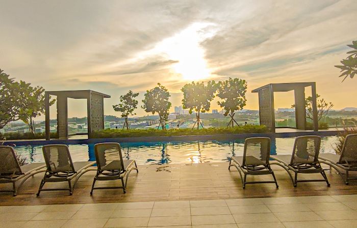 Balcony Breeze at Ara Residence Nilai by HCK