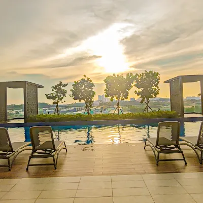 Balcony Breeze at Ara Residence Nilai by HCK Hotels near Xiao En Memorial Park