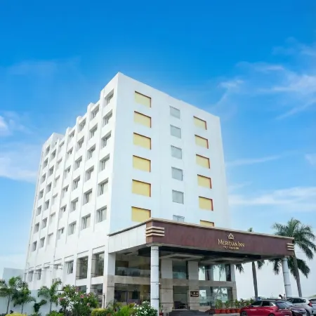 Hotel Meridian Inn Отели в г. Тирунелвели