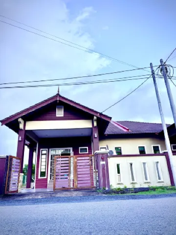 Homestay Selesa KBK Guest House