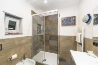 Rosa Homes the Red - Cozy 2 Bedrooms Genoa Historic Center, Aquarium Hoteles en 