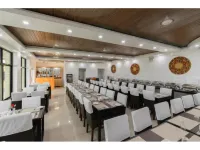 Hotel Ratnasambhava