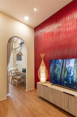 Blue Fingers District 1