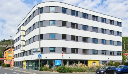 B&B HOTEL Klagenfurt-City Отели в г. Гемайнде Санкт Георген ам Лэнгзе