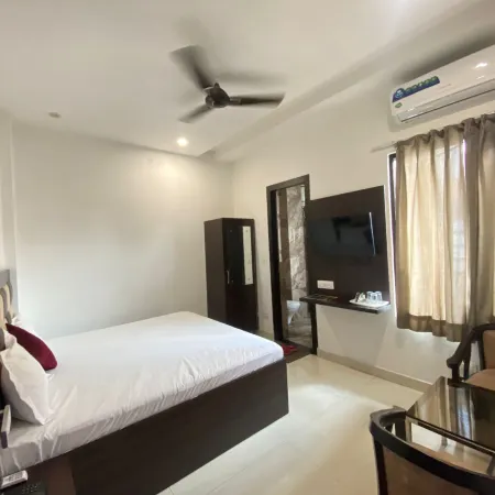Hotel Star Inn Karnal