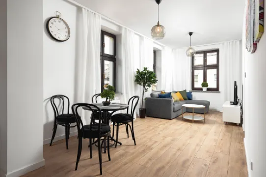 Lumina modern apart near center Lodz