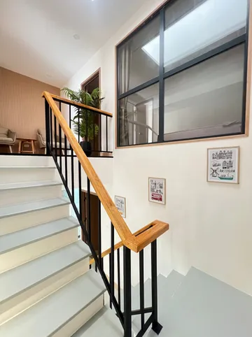 รูปภาพของLuxury townhouse with 3 bedrooms and 3 bathrooms in the city center