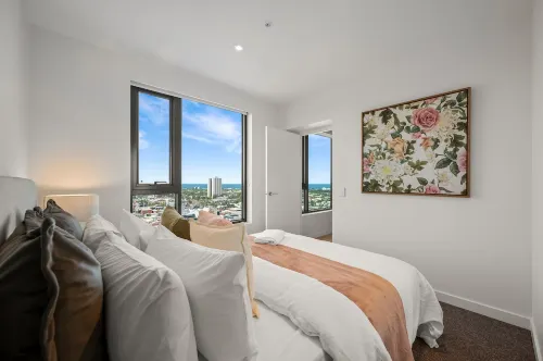 Grand Port Phillip Bay Views - Amazing Apartment