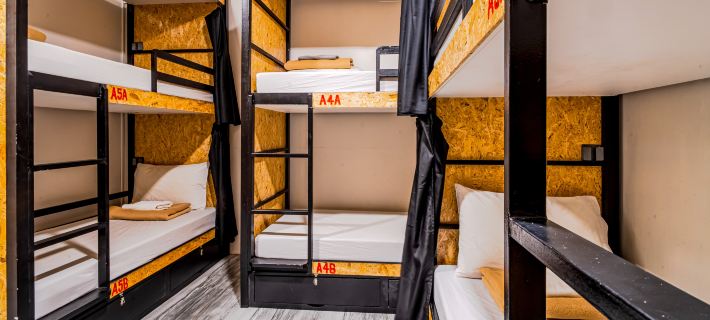 100% Cafe Moto Hostel Hotele w: Palawan