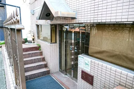 J-Court Oshiage